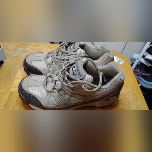 New Balance 606 Brown Trail Hiking Walking Athletic Shoes Women’s 7 size - Picture 6 of 16